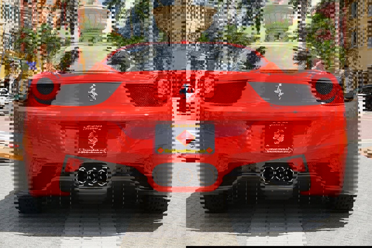 Used 2010 Ferrari 458 Italia Coupe RWD image 38