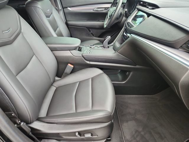 Used 2022 Cadillac XT5 Luxury FWD image 27