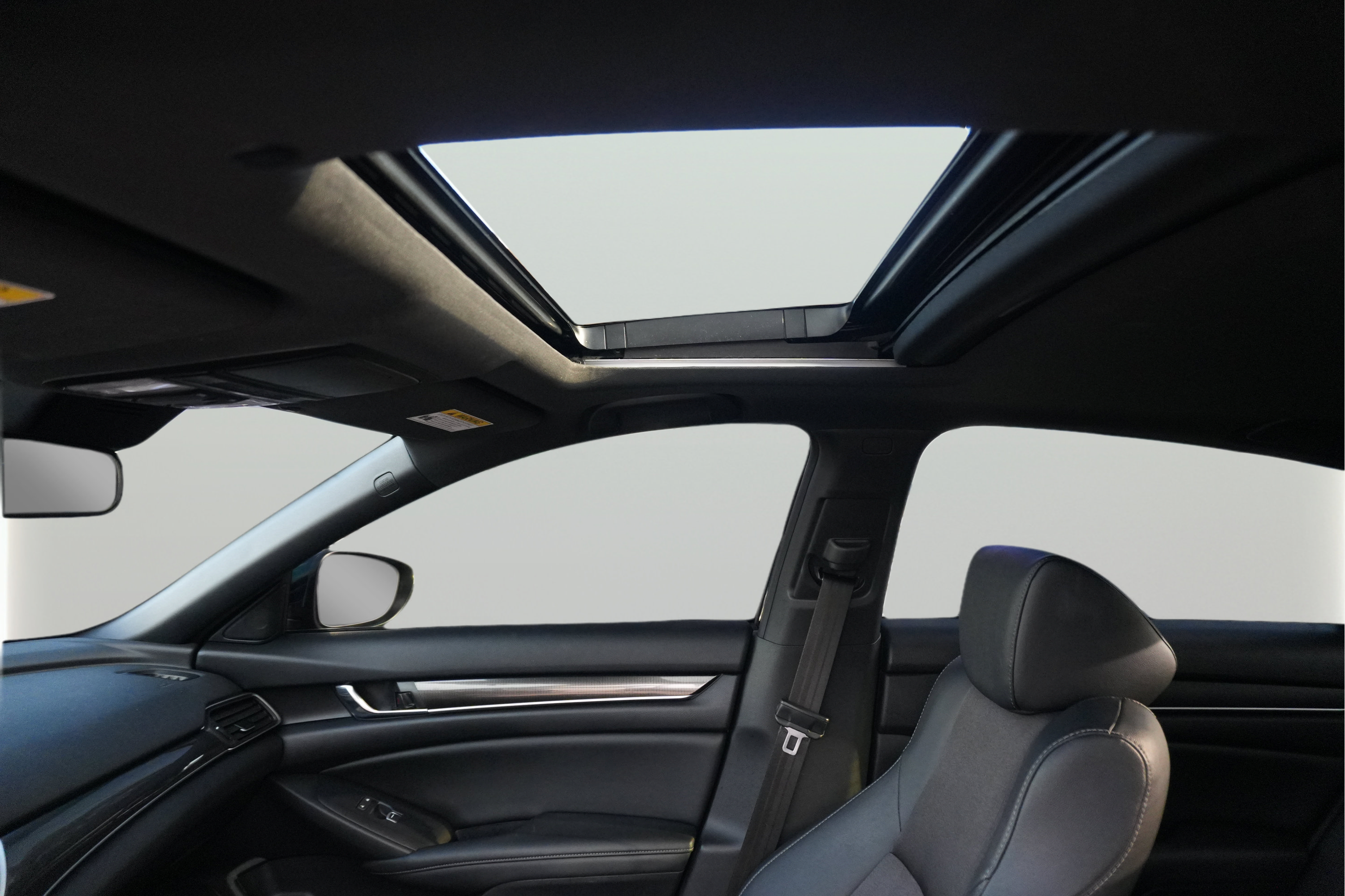 Used 2019 Honda Accord Sport image 16
