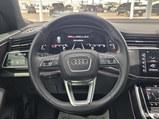 Used 2021 Audi Q8 Premium Plus AWD/4WD image 19