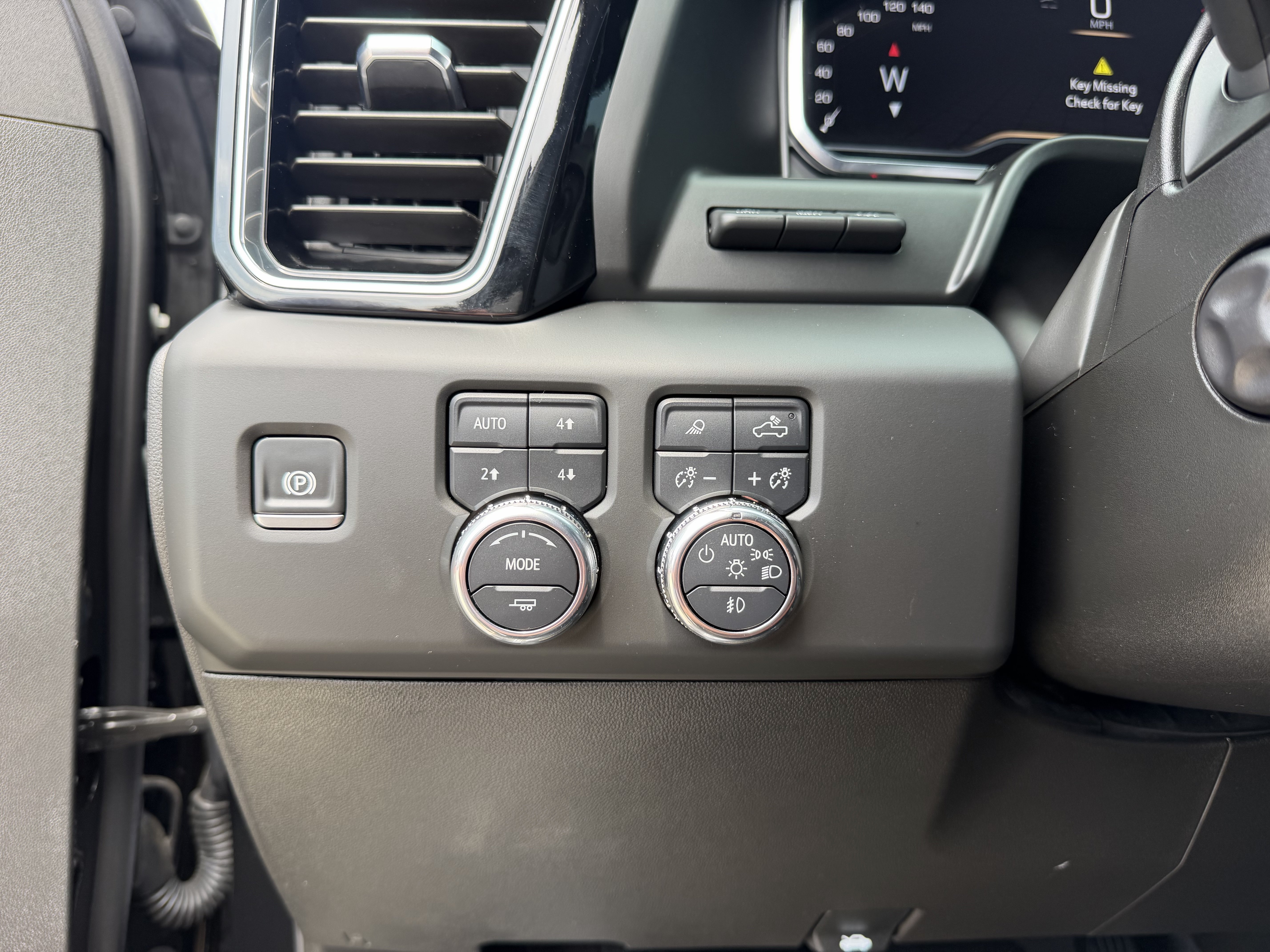 Used 2025 GMC Sierra 1500 Denali Ultimate AWD/4WD image 27