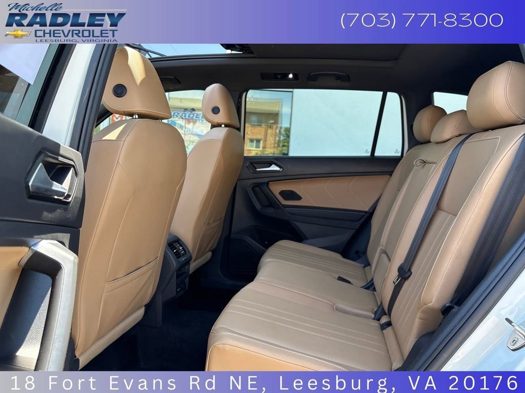 Used 2023 Volkswagen Tiguan SE R-Line AWD/4WD image 22