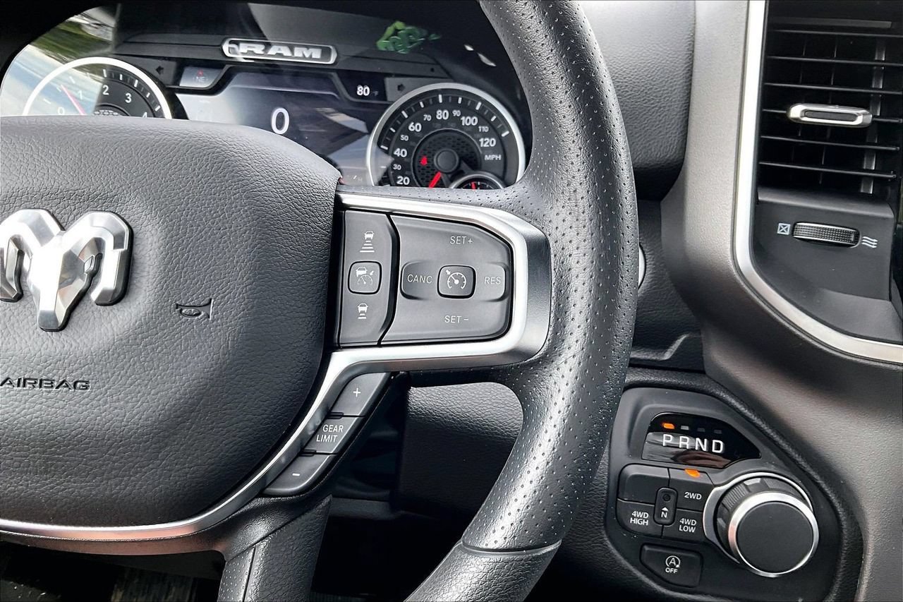 New 2026 RAM 1500 Express AWD/4WD image 27