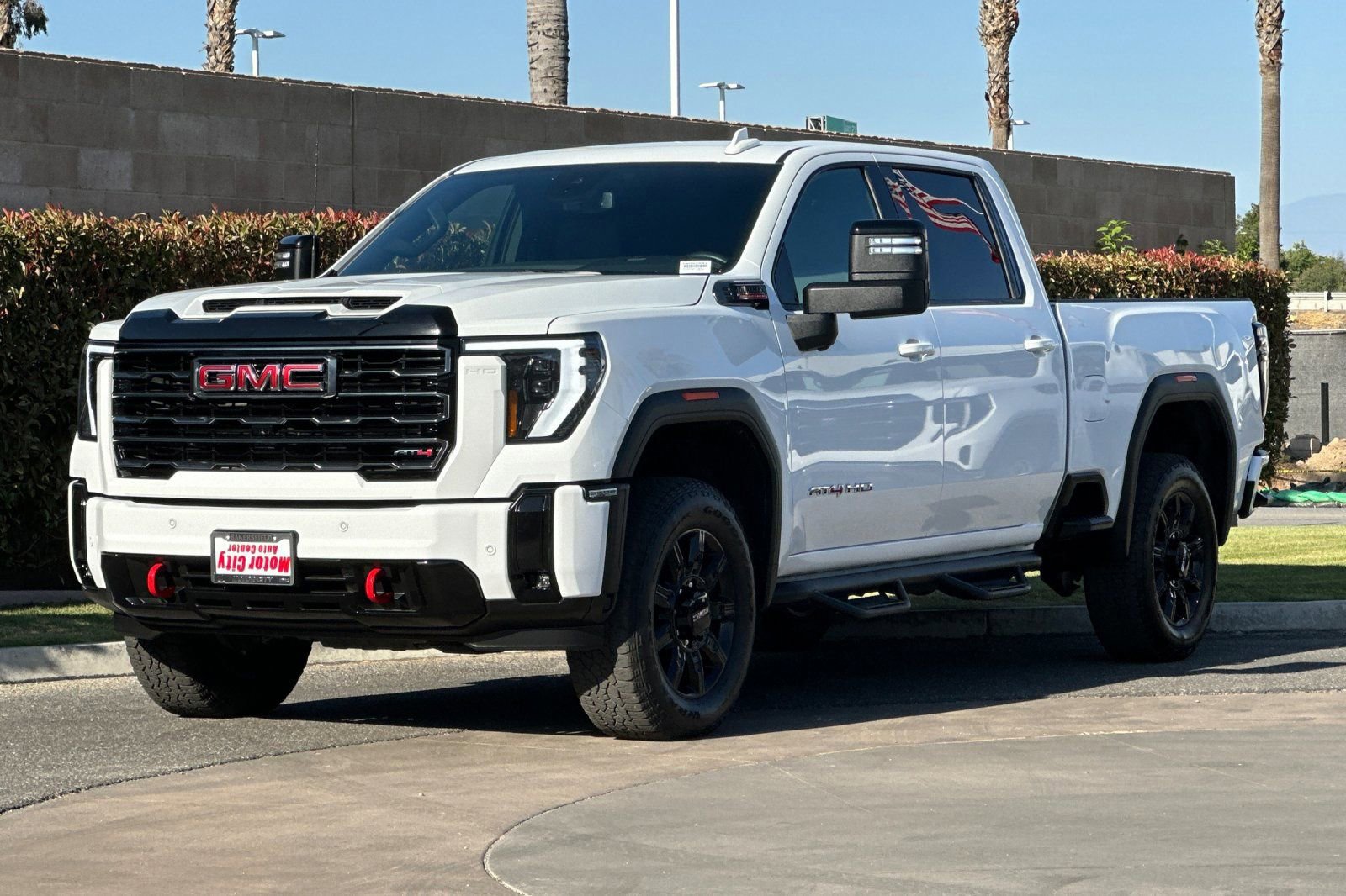Certified 2025 GMC Sierra 2500 AT4 AWD/4WD image 8