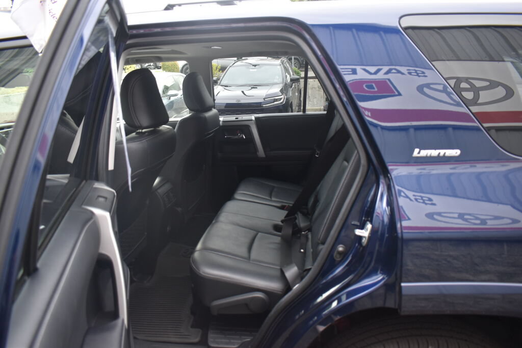 Certified 2024 Toyota 4Runner Limited AWD/4WD image 20