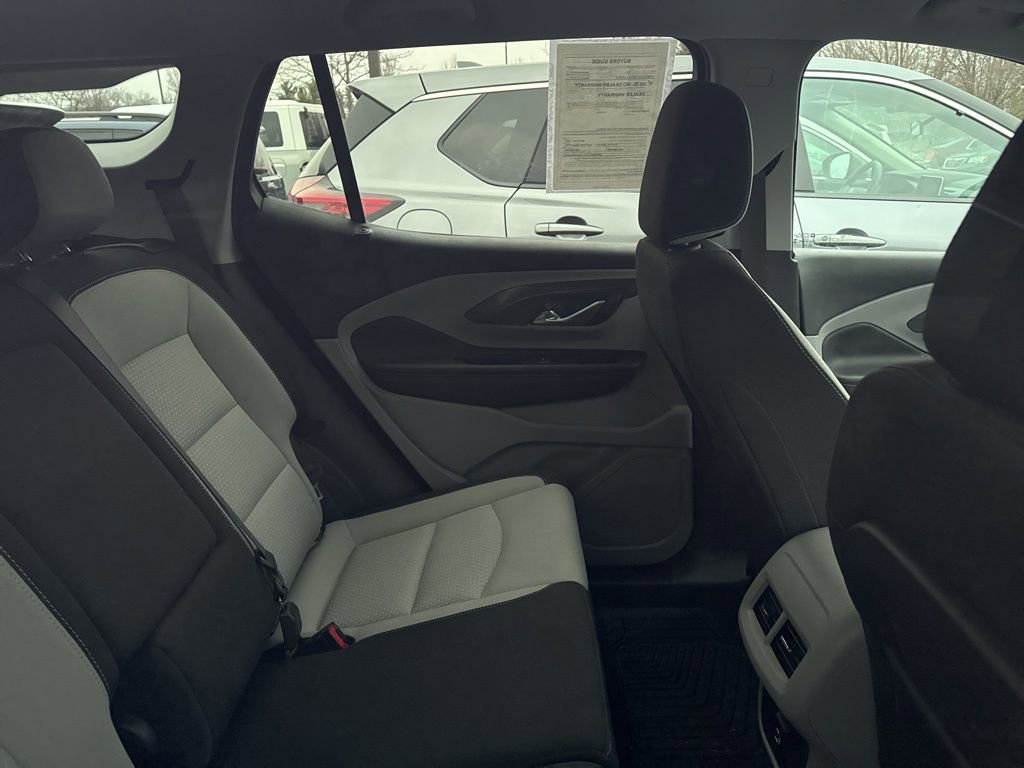 Used 2023 GMC Terrain SLE image 14