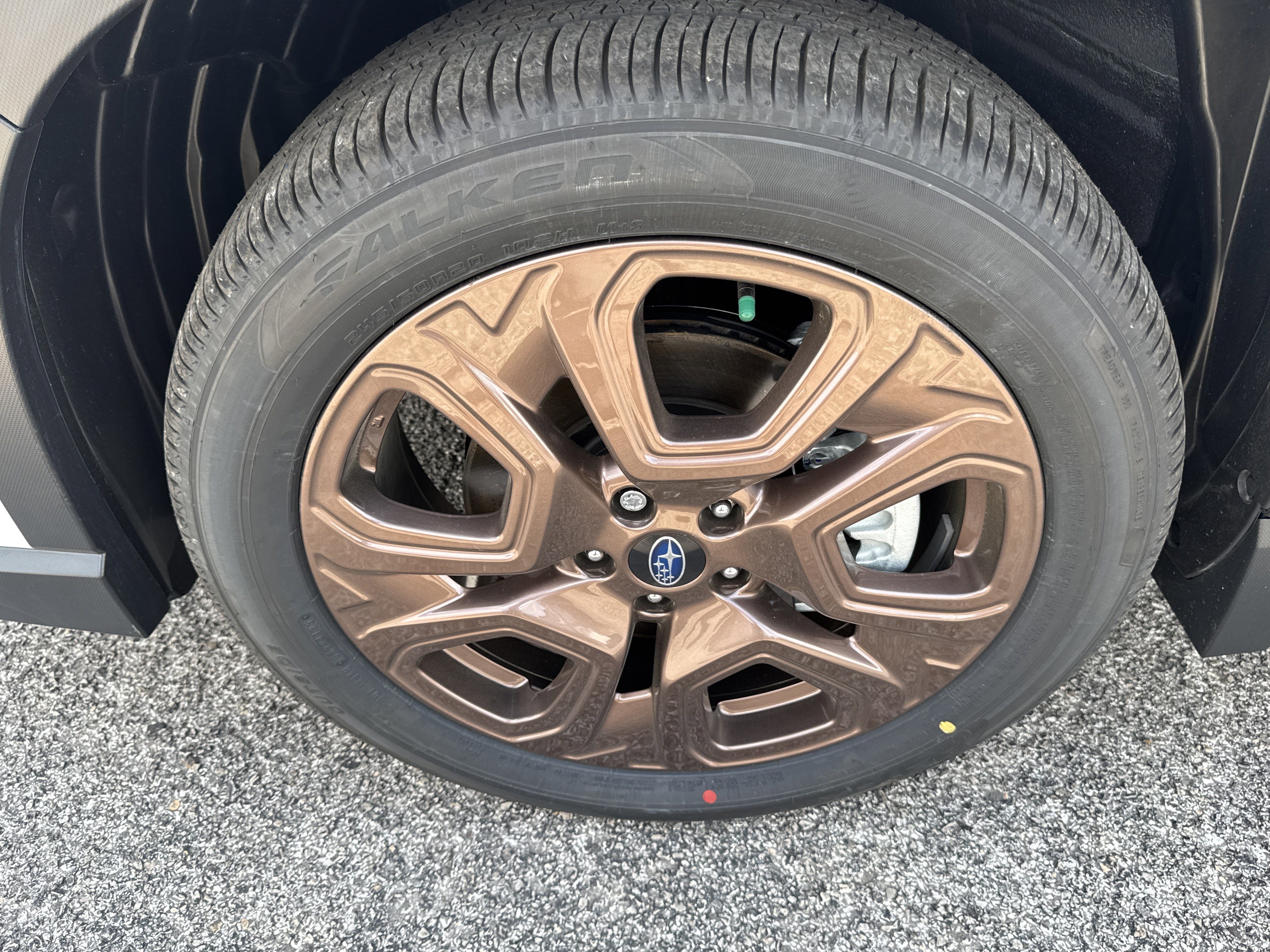 New 2026 Subaru Ascent Limited Bronze image 10