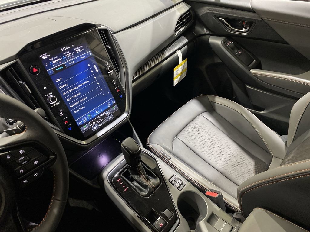 Used 2025 Subaru Crosstrek 2.5i Limited AWD/4WD image 8