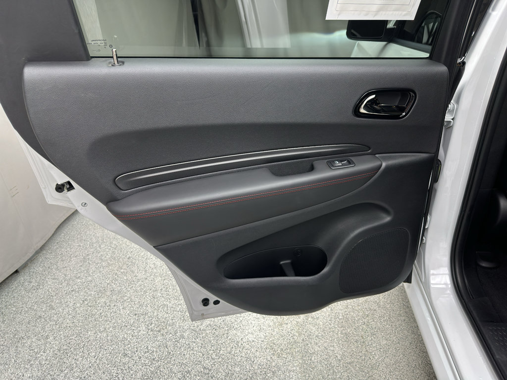Used 2023 Dodge Durango GT AWD/4WD image 12