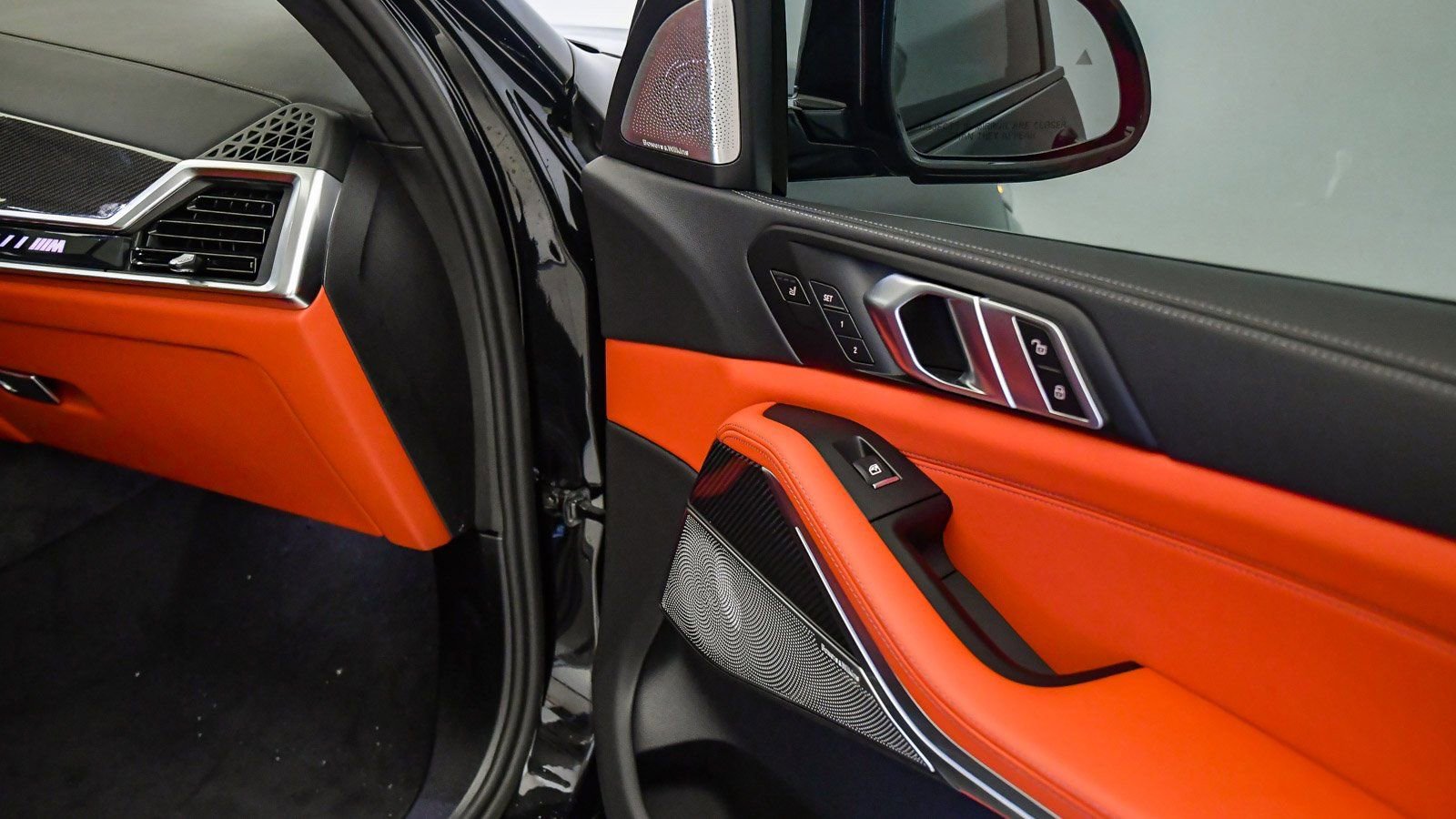 New 2026 BMW X5 M Competition w/ Executive Package image 25