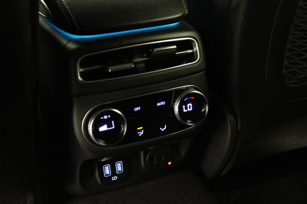 Used 2024 Genesis GV70 2.5T w/ Sport Prestige Package image 22