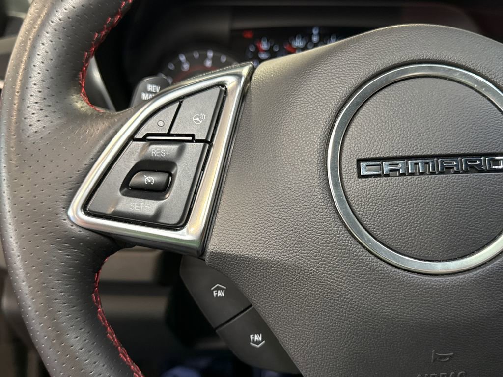 Used 2018 Chevrolet Camaro SS image 23