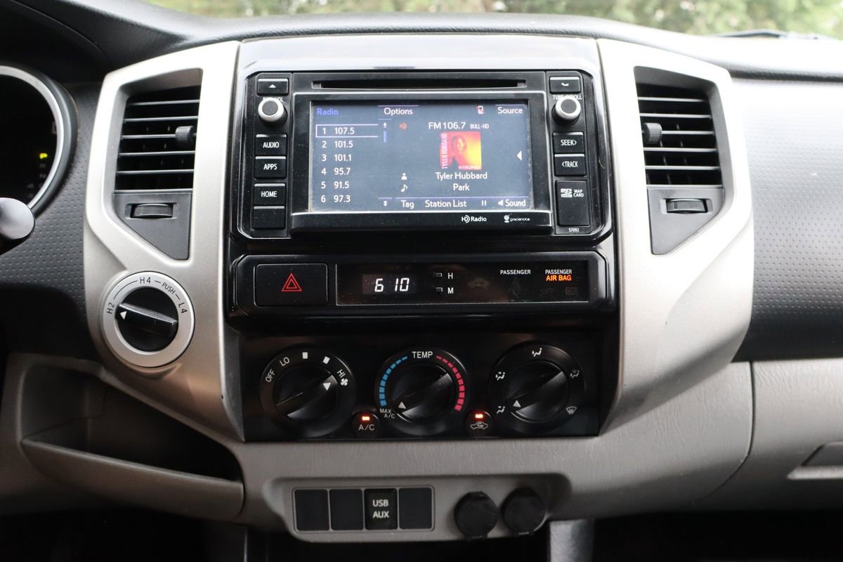 Used 2014 Toyota Tacoma V6 image 35