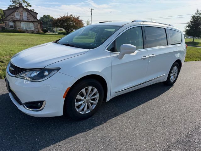 Used 2019 Chrysler Pacifica Touring-L