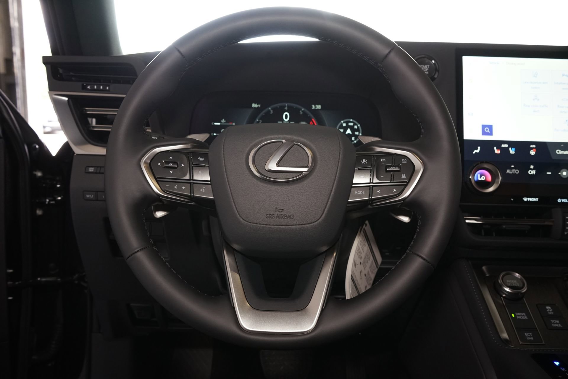 Used 2026 Lexus GX 550 AWD/4WD image 13