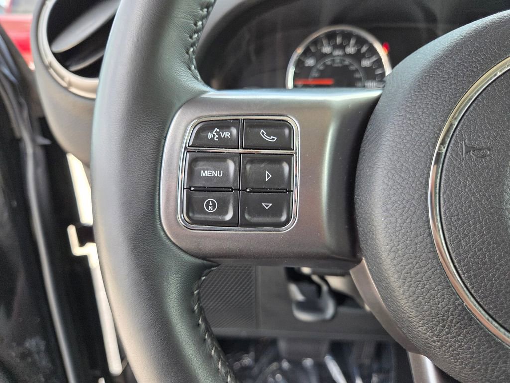 Used 2018 Jeep Wrangler Altitude image 28