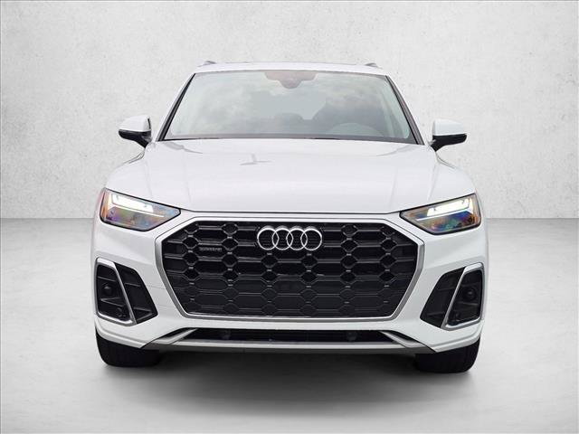 Used 2024 Audi Q5 2.0T Premium AWD/4WD image 2