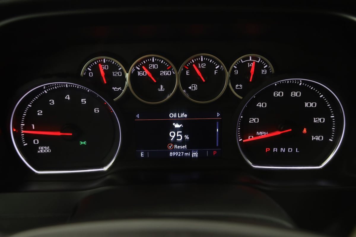 Used 2020 Chevrolet Silverado 2500 LT AWD/4WD image 17