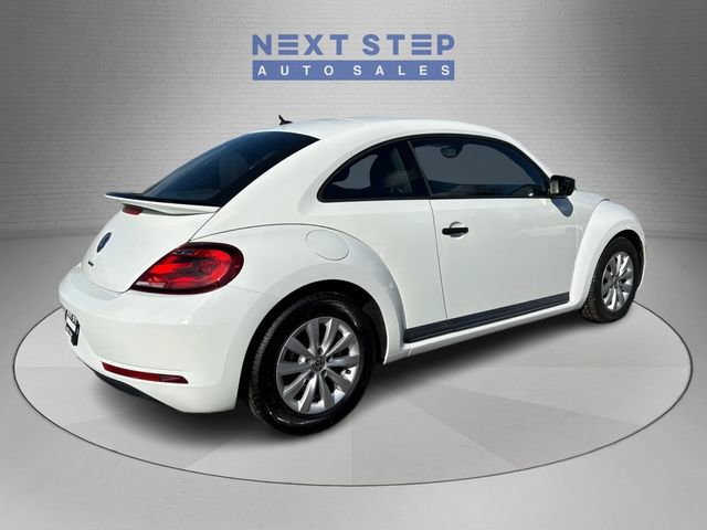 Used 2017 Volkswagen Beetle 1.8T S FWD image 8
