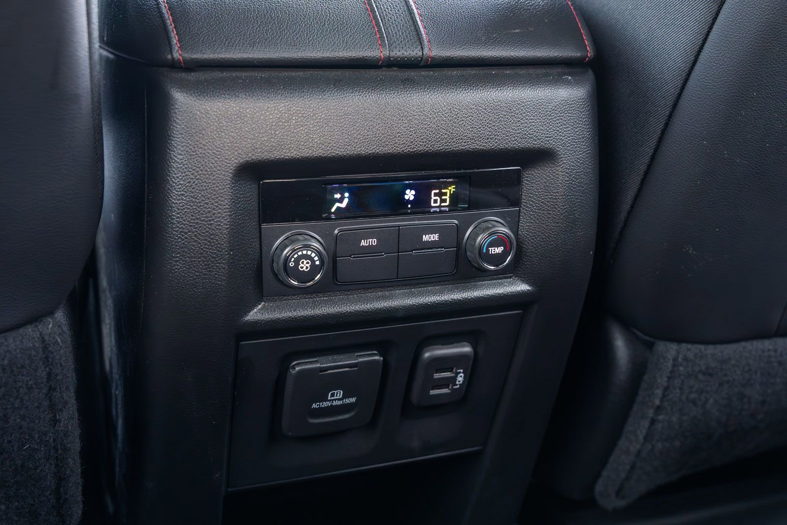 Used 2023 Chevrolet Traverse RS image 22