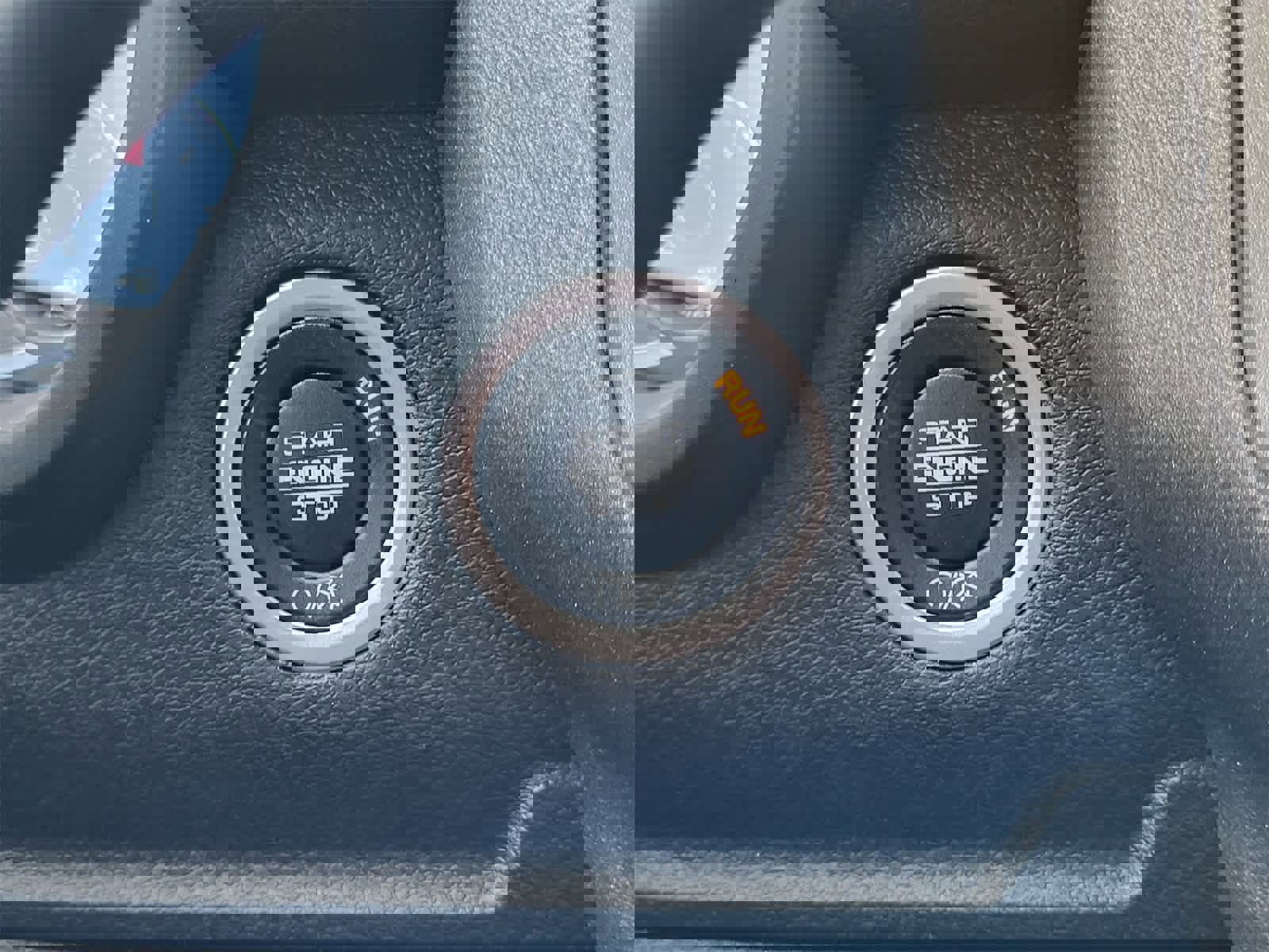 Used 2024 RAM 2500 Tradesman w/ Chrome Appearance Group image 20