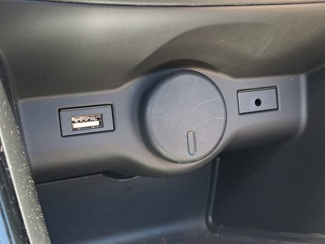 Used 2016 Buick Cascada Premium FWD image 25