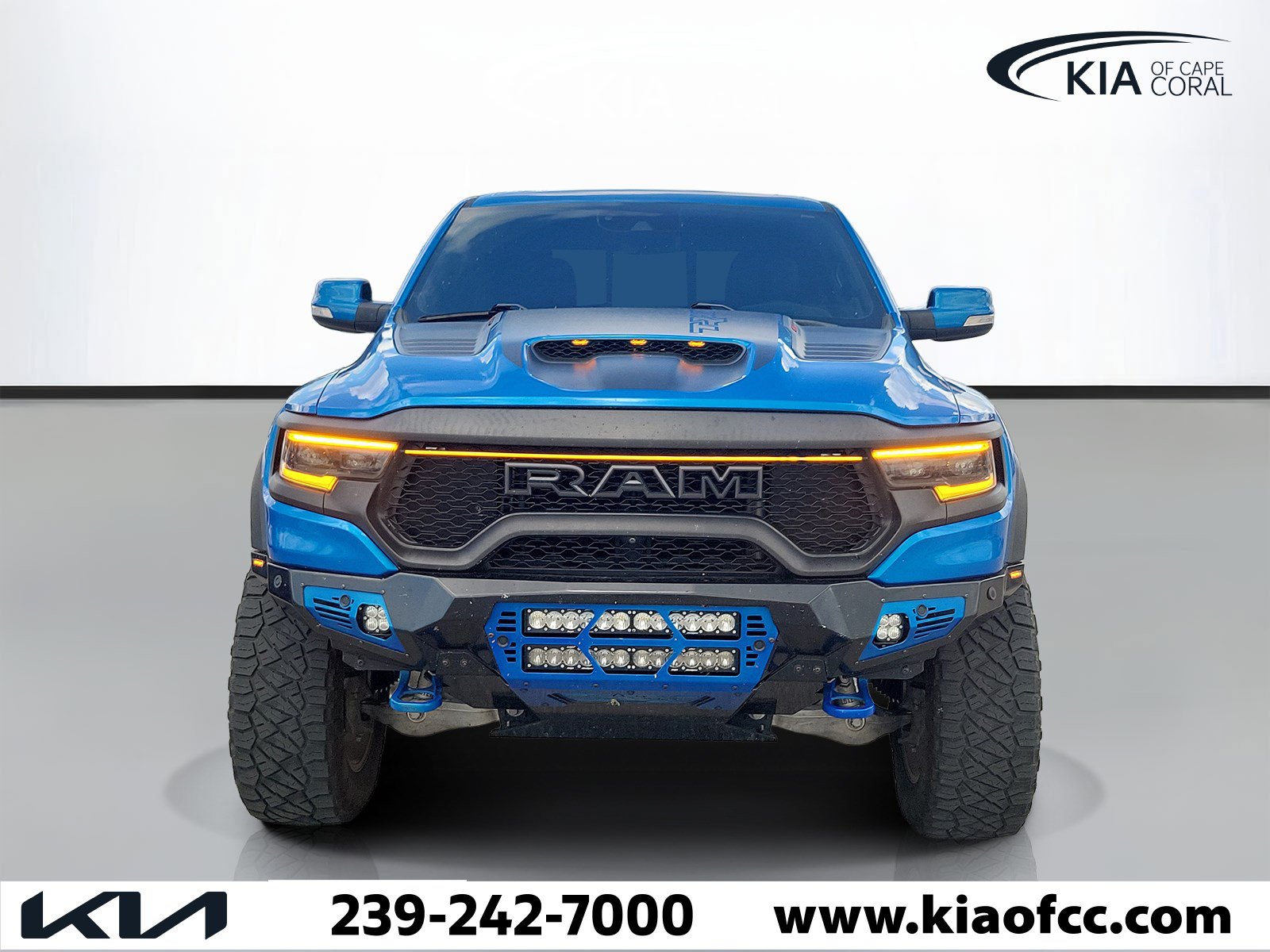 Used 2022 RAM 1500 TRX w/ TRX Level 2 Equipment Group AWD/4WD image 2