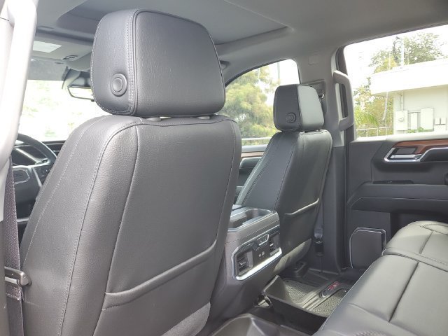 Used 2023 GMC Sierra 1500 Denali w/ Technology Package AWD/4WD image 15