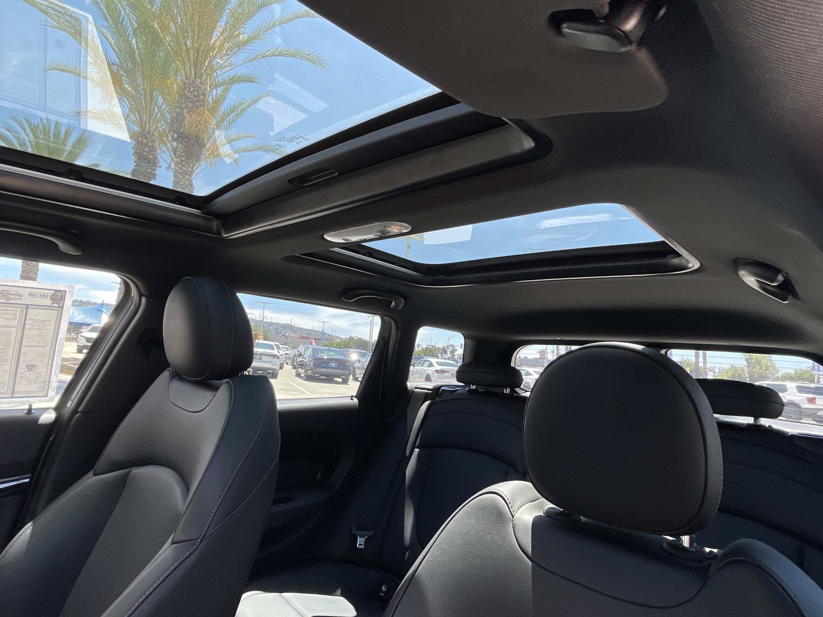 Used 2020 MINI Cooper Clubman S w/ Storage Package AWD/4WD image 2