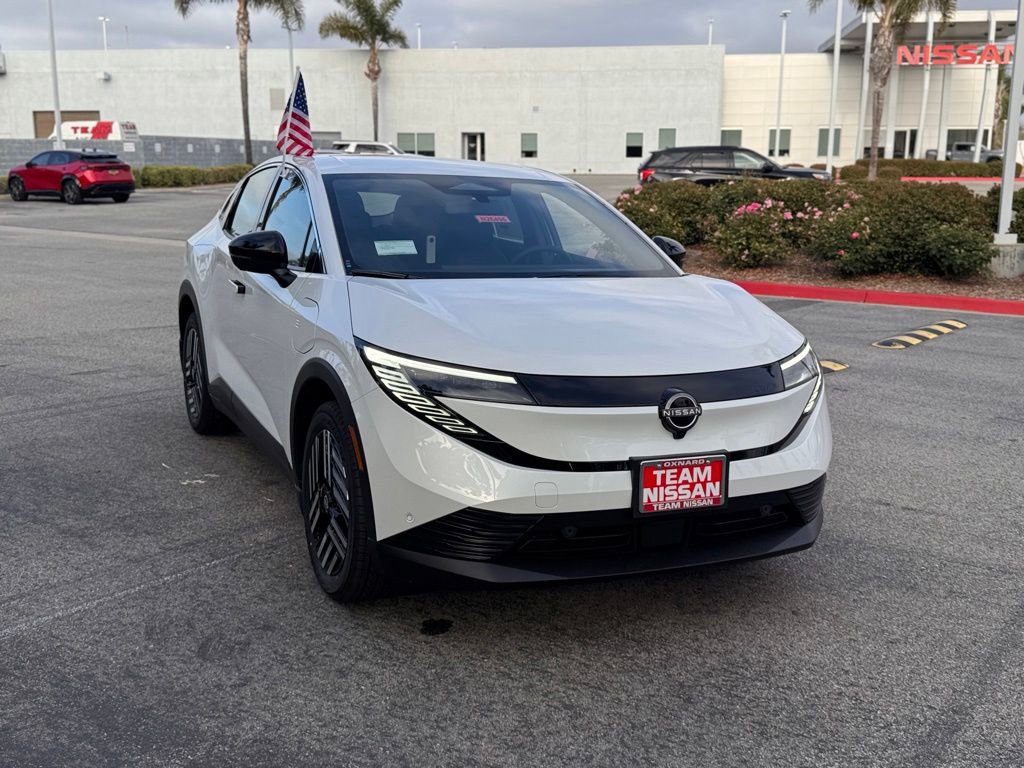 New 2026 Nissan Leaf SV+ w/ Illuminated Package FWD video 2