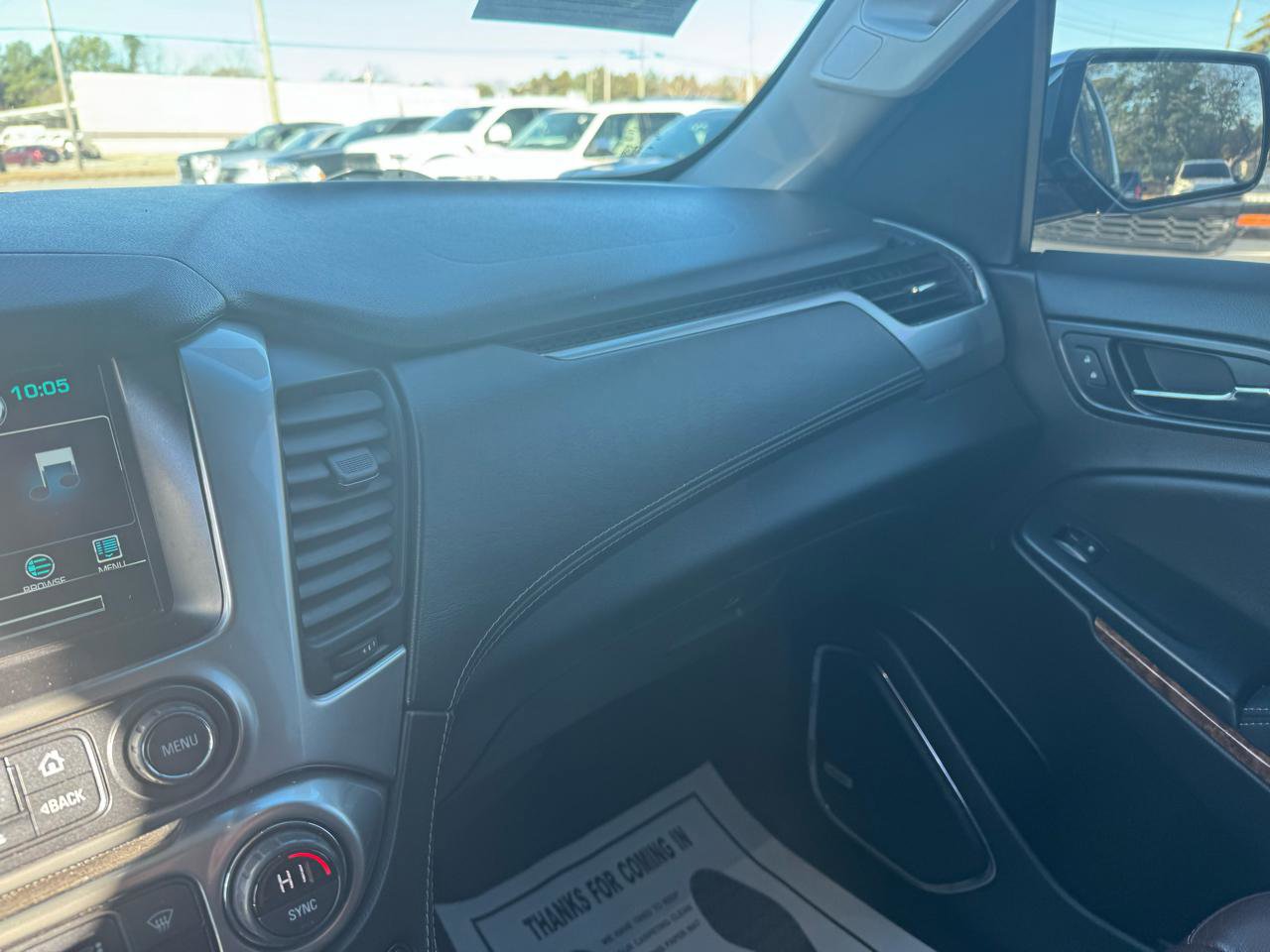 Used 2019 Chevrolet Suburban Premier w/ Premier Plus Edition image 17