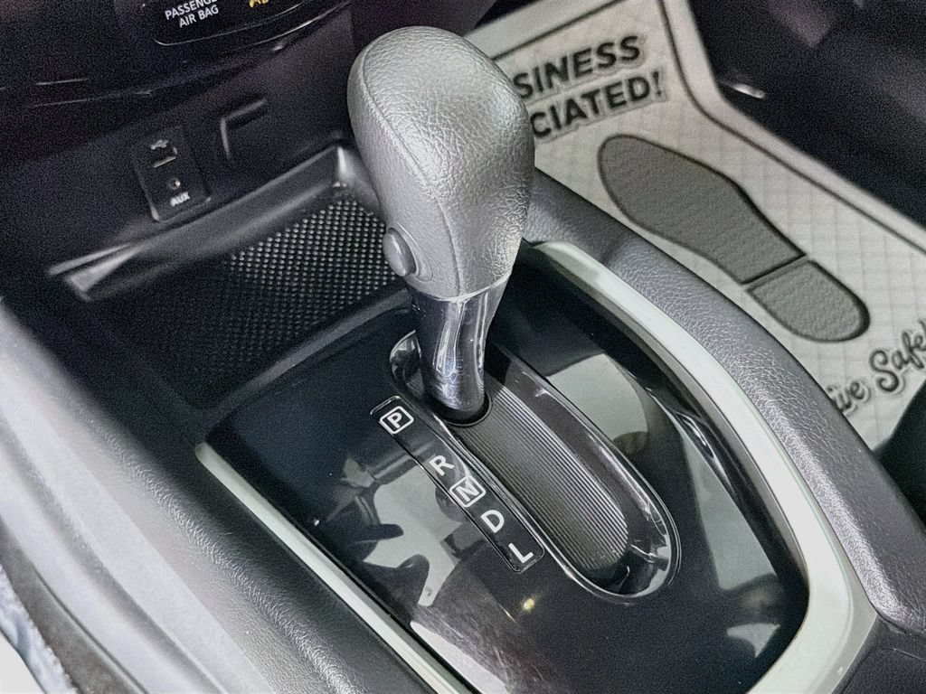 Used 2016 Nissan Rogue S FWD image 16