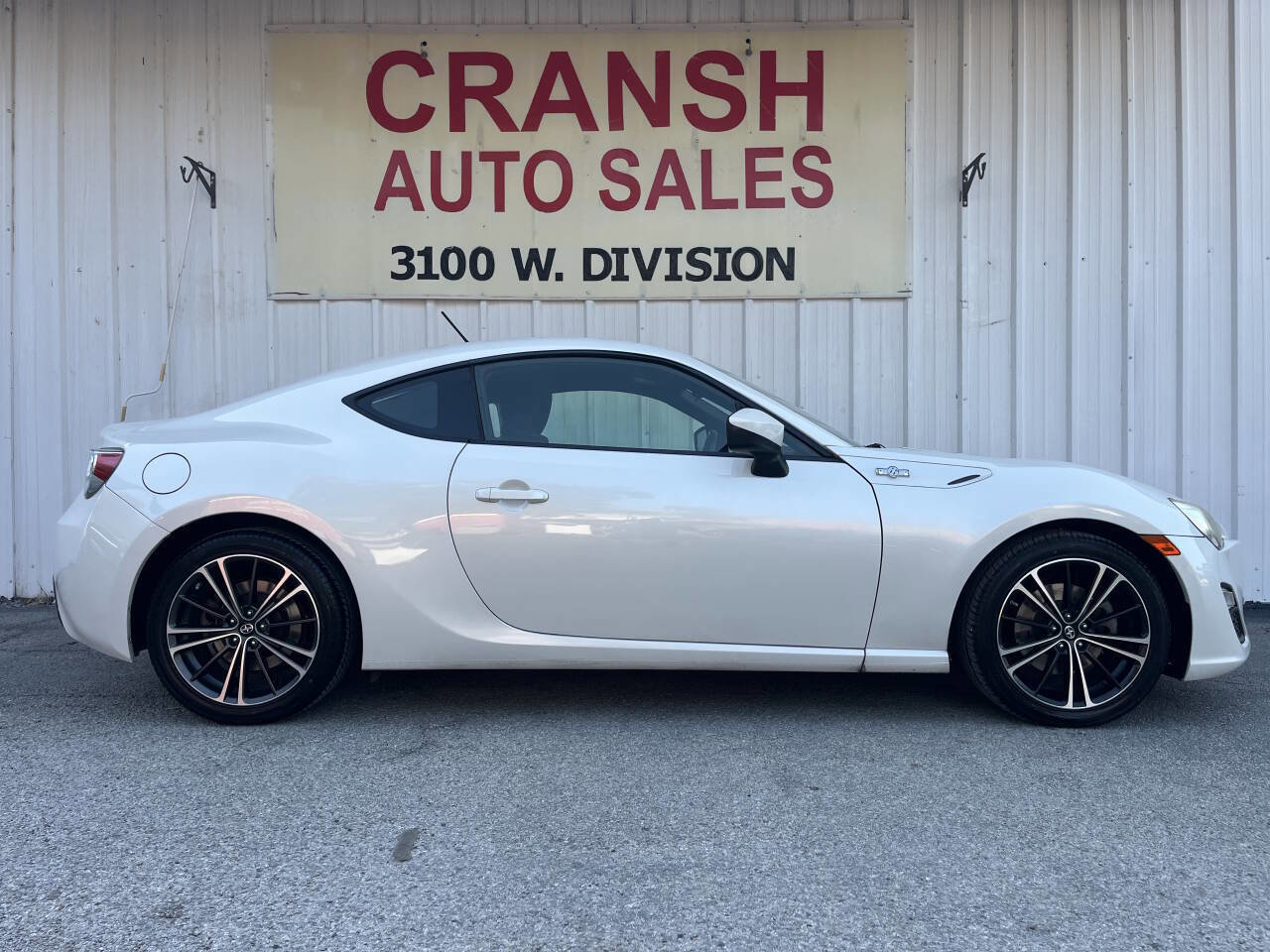 Used 2013 Scion FR-S 10 Series image 2