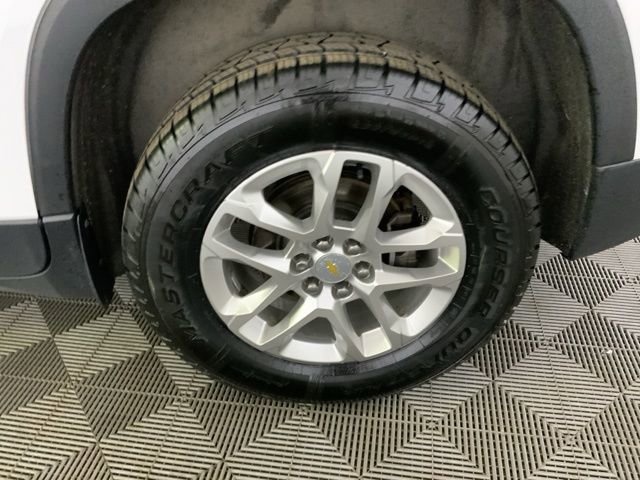 Used 2020 Chevrolet Traverse LT FWD image 12