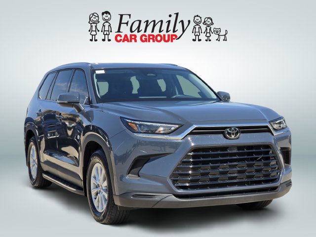 Used 2026 Toyota Grand Highlander FWD image 2