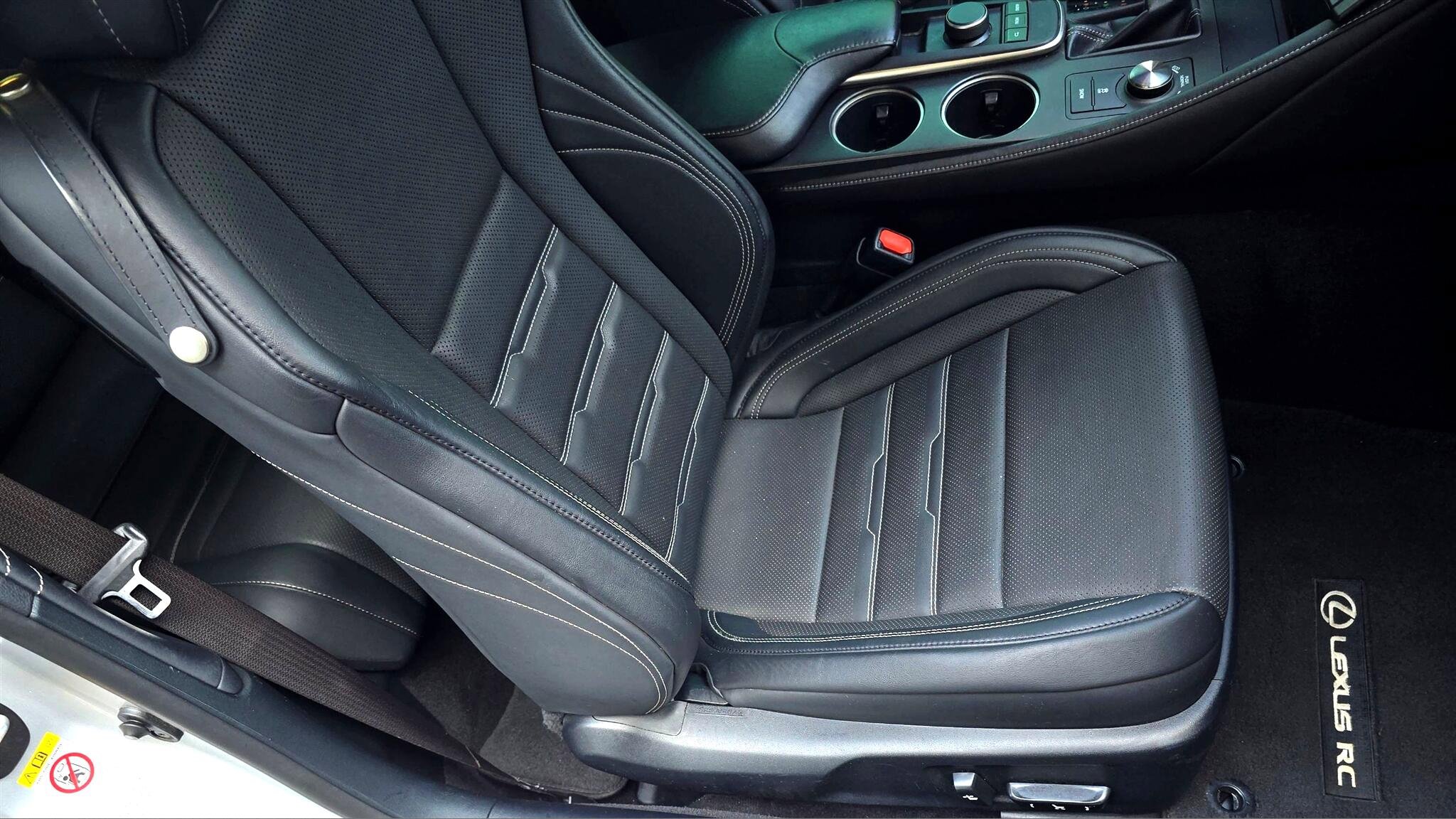 Used 2017 Lexus RC 200t F Sport image 41