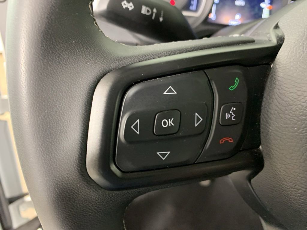 Used 2025 Jeep Wrangler Unlimited Rubicon image 19