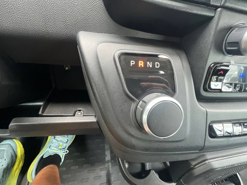 Used 2025 RAM ProMaster 3500 FWD image 32