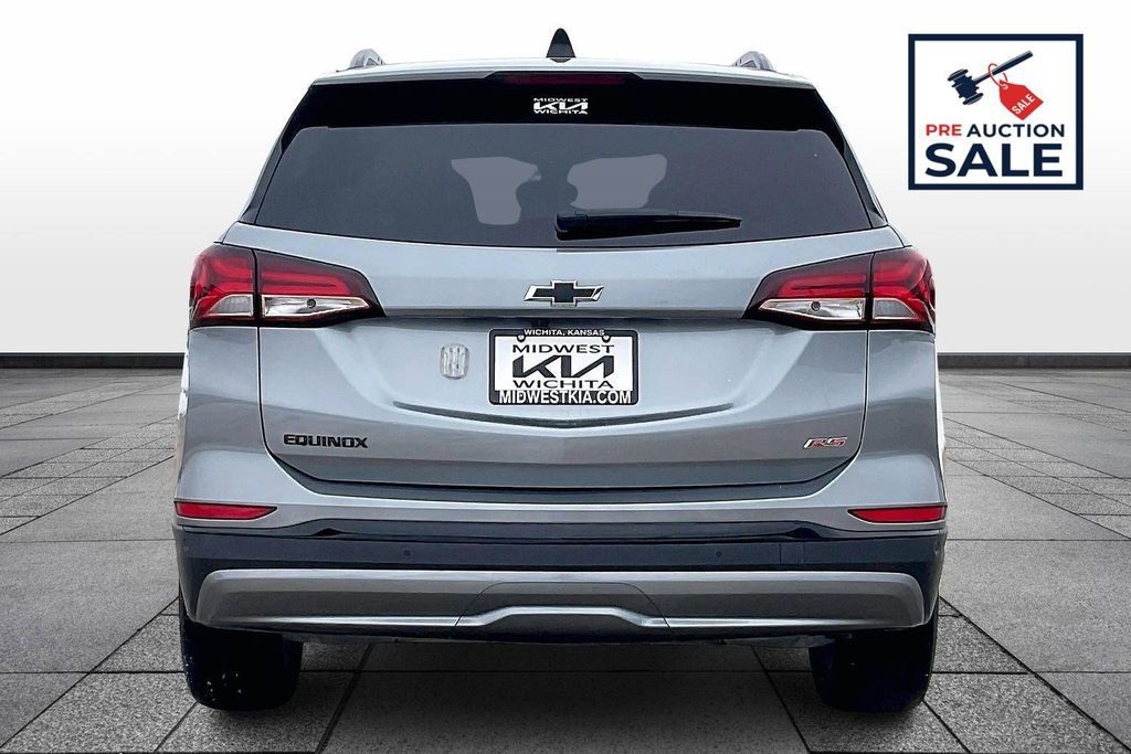 Used 2024 Chevrolet Equinox RS w/ LPO, Floor Liner Package image 4