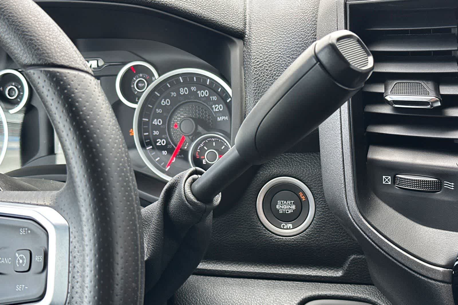 New 2026 RAM 2500 Tradesman AWD/4WD image 23