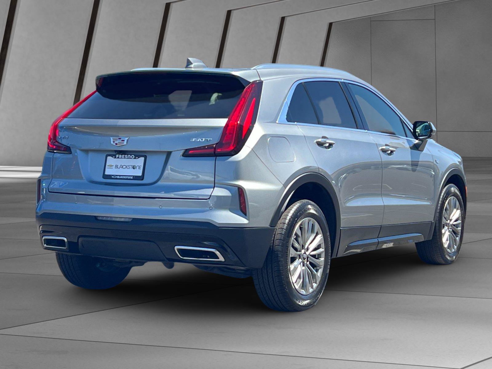 Certified 2025 Cadillac XT4 Premium Luxury FWD image 4