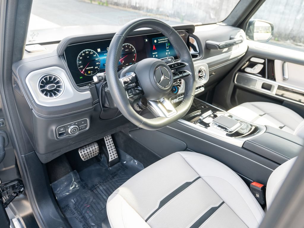 Used 2025 Mercedes-Benz G 63 AMG 4MATIC image 13