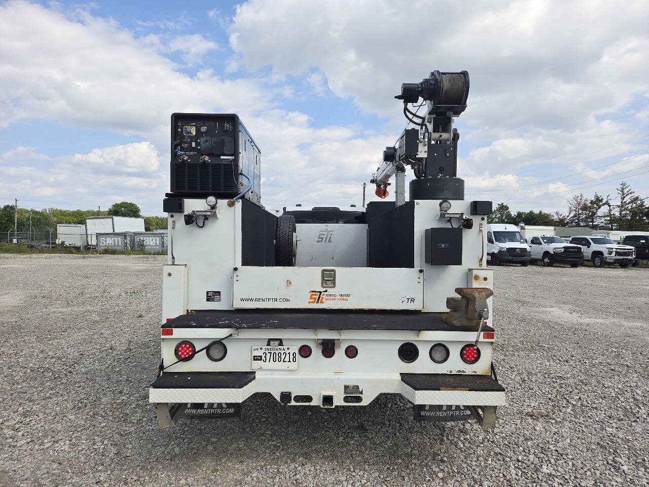 Used 2024 Ford F550 4x4 SuperCab Super Duty image 7