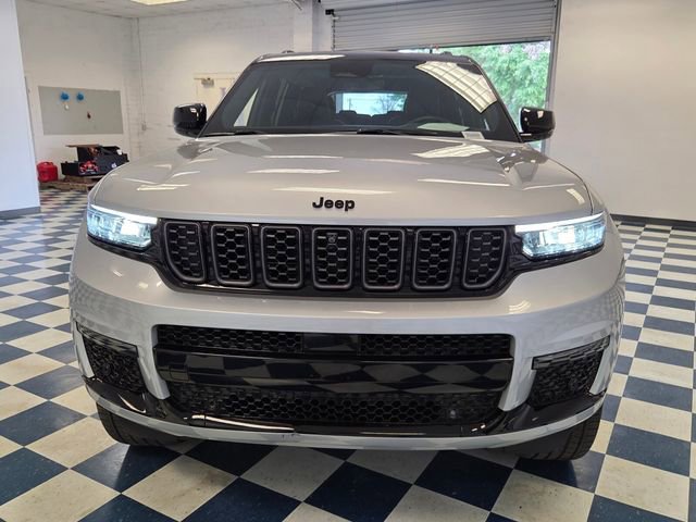 Used 2024 Jeep Grand Cherokee L Summit image 2