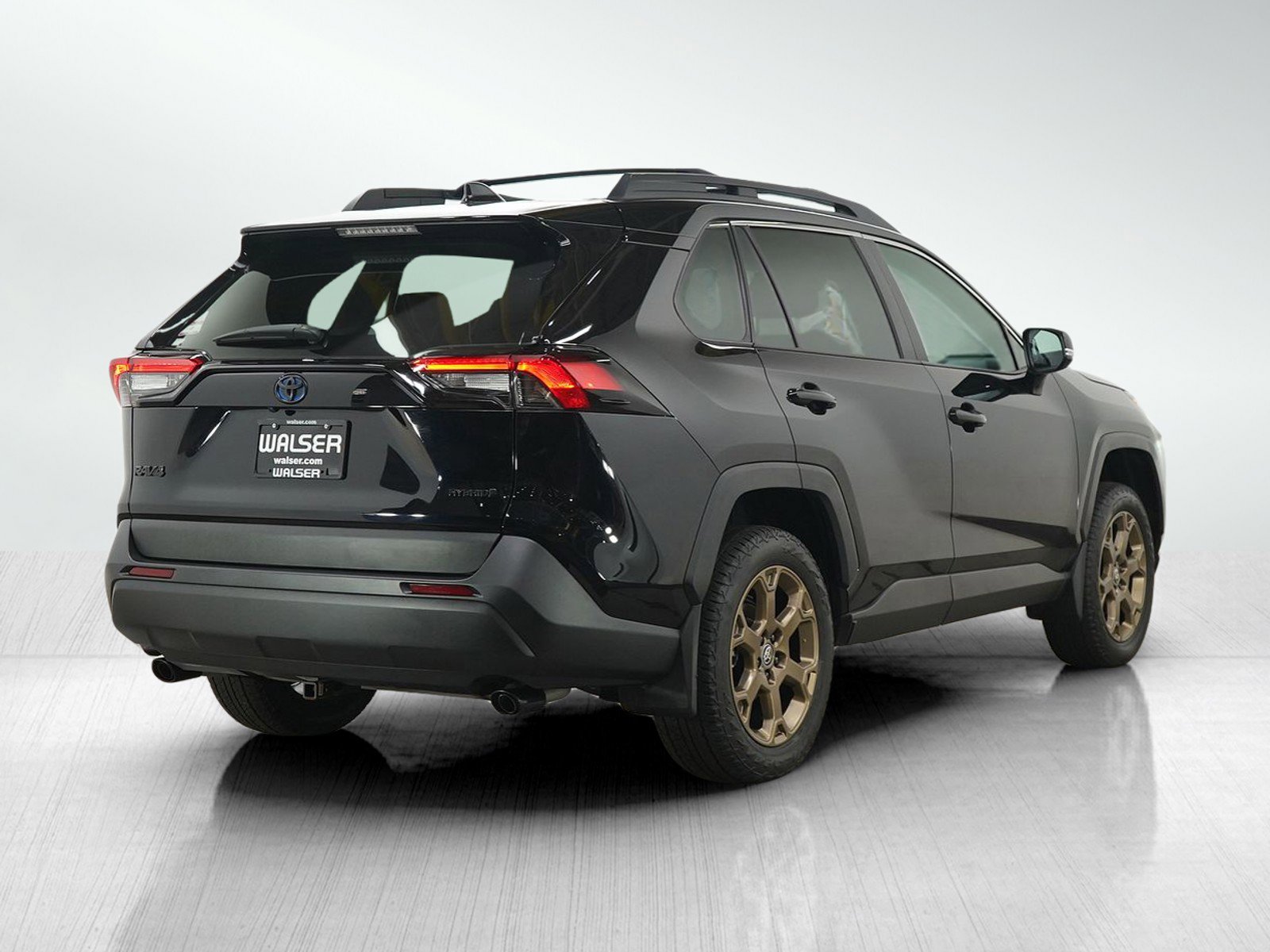 Used 2024 Toyota RAV4 AWD Hybrid w/ Weather Package image 5