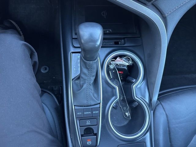 Certified 2020 Toyota Camry XLE image 16