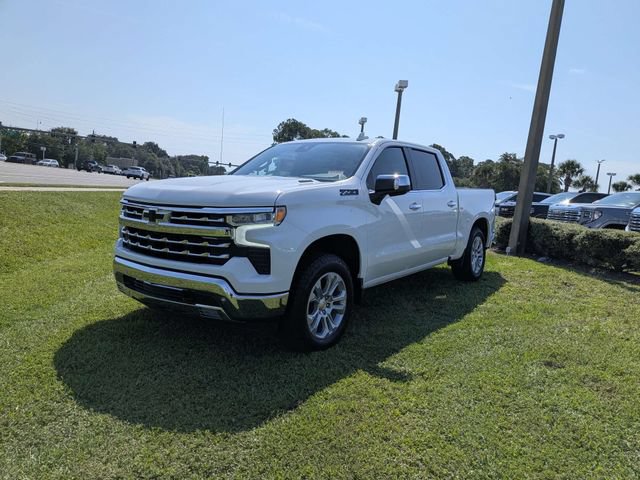 New 2026 Chevrolet Silverado 1500 LTZ w/ LTZ Premium Package AWD/4WD image 7