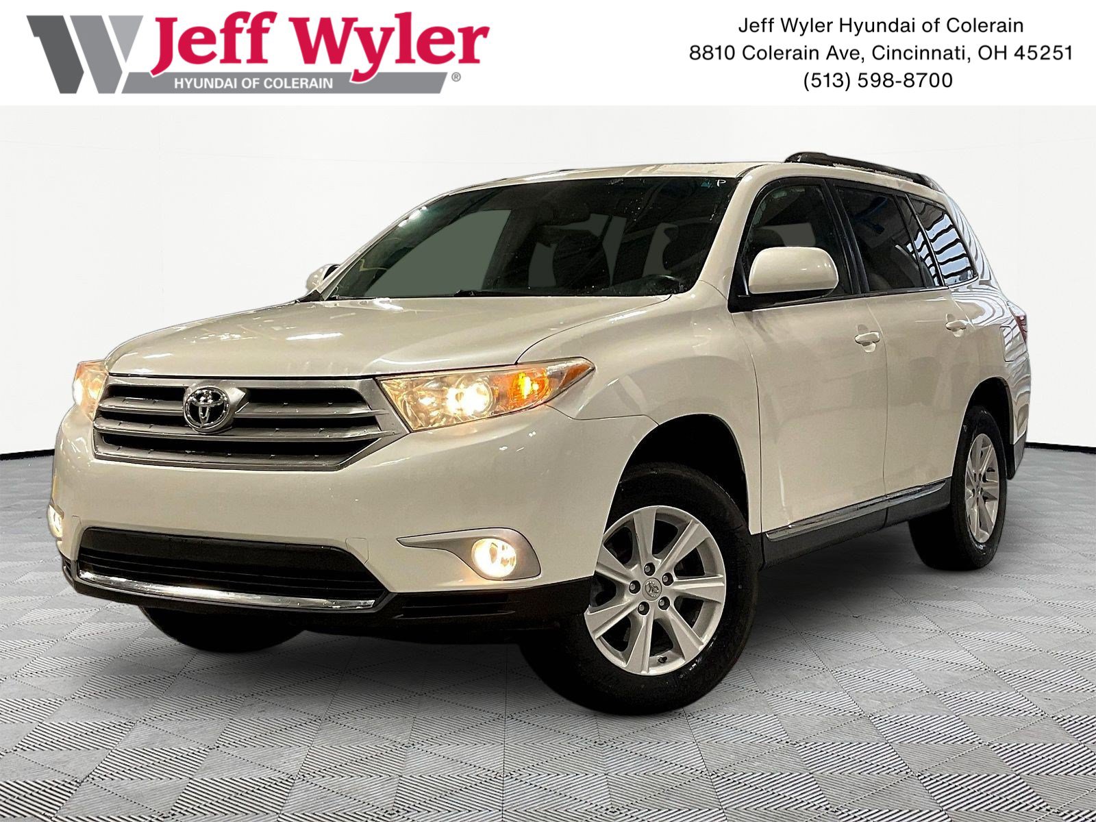 Used 2013 Toyota Highlander SE