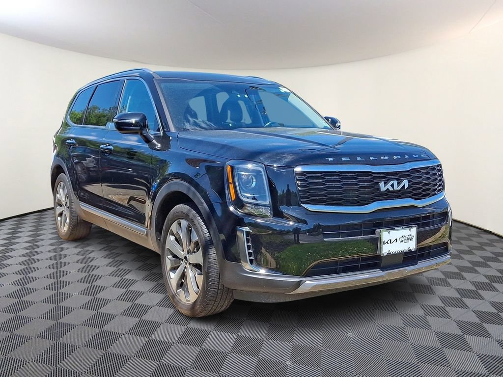 Certified 2022 Kia Telluride S