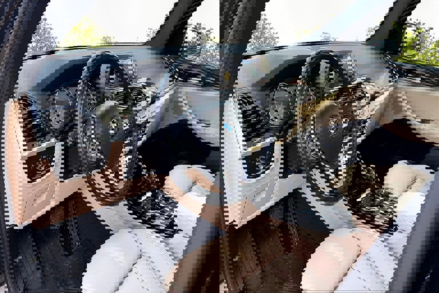 Used 2019 BMW X3 xDrive30i w/ Driving Assistance Package image 14